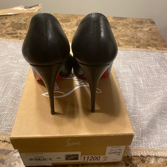 Christian Louboutin Size 38 - Picture 5 of 7